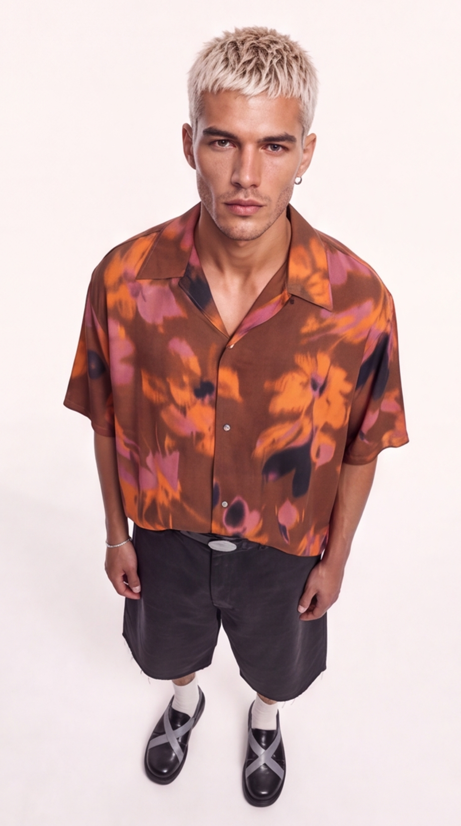 Camicia Uomo in Viscosa Fantasia Floreale Astratta | Black Circus